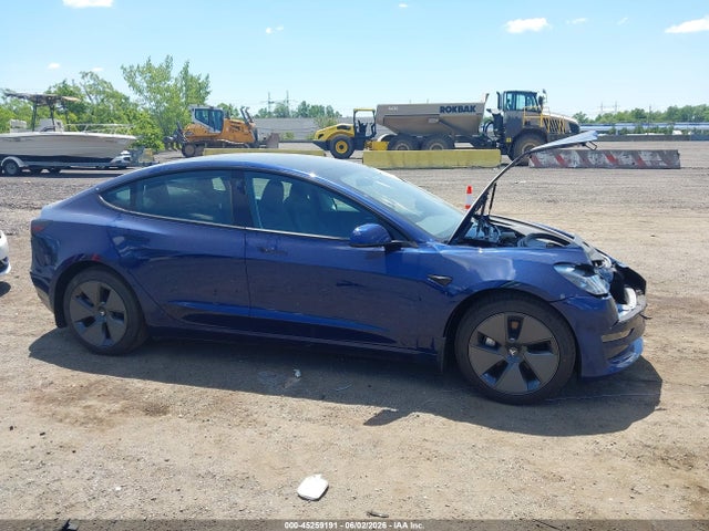 Tesla Model 3 Rear-wheel Drive