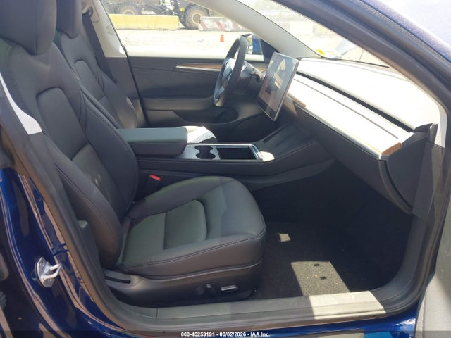 Tesla Model 3 Rear-wheel Drive