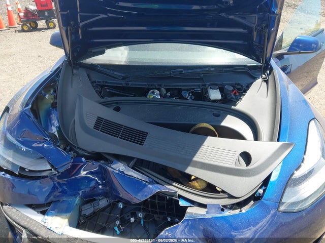 Tesla Model 3 Rear-wheel Drive