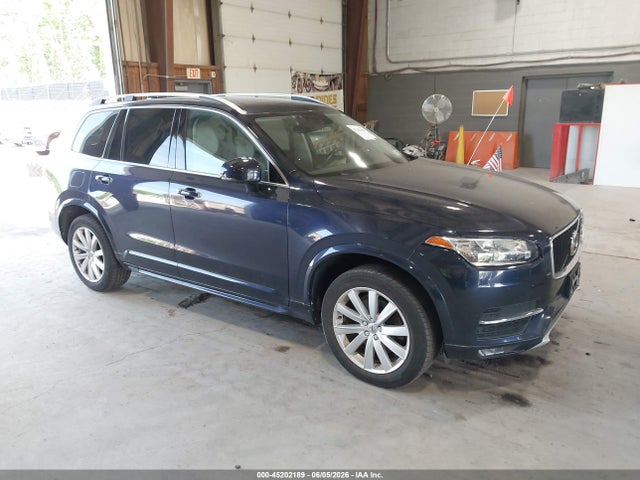Salvage Volvo XC90 Image
