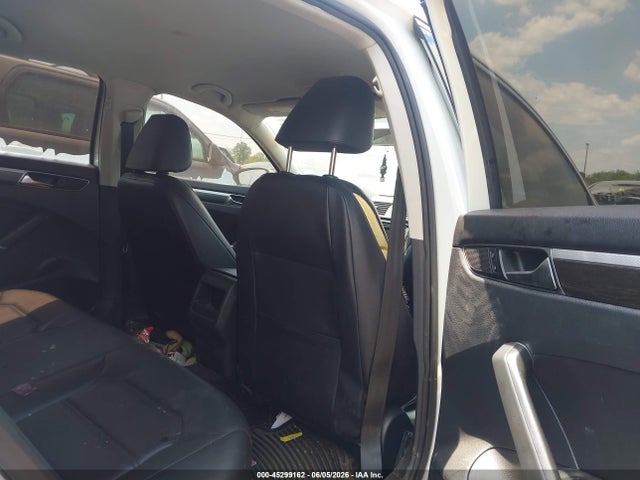 Volkswagen Passat 1.8t R-line