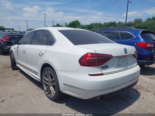 Volkswagen Passat 1.8t R-line