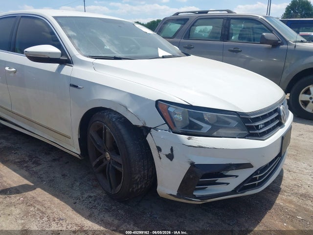 Volkswagen Passat 1.8t R-line