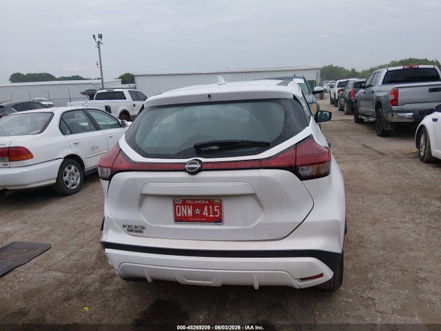 Nissan Kicks S Xtronic Cvt