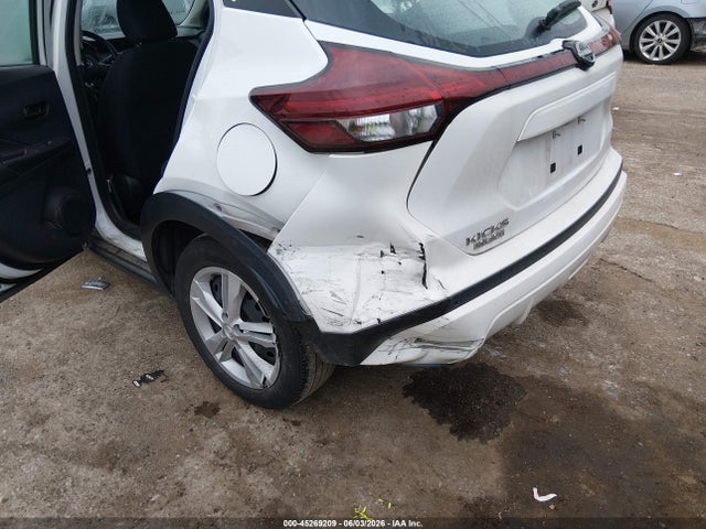 Nissan Kicks S Xtronic Cvt