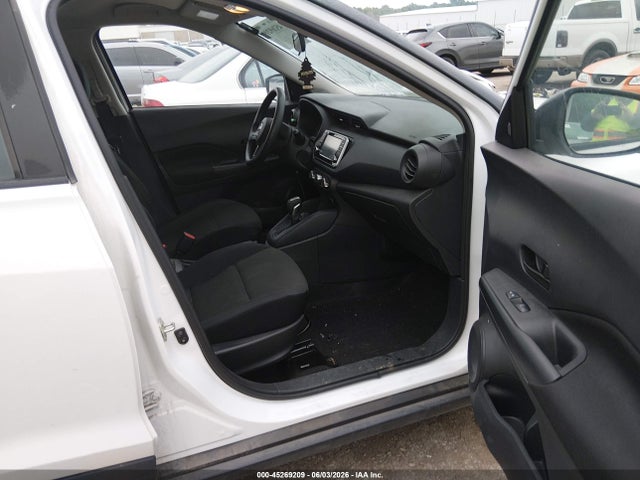 Nissan Kicks S Xtronic Cvt