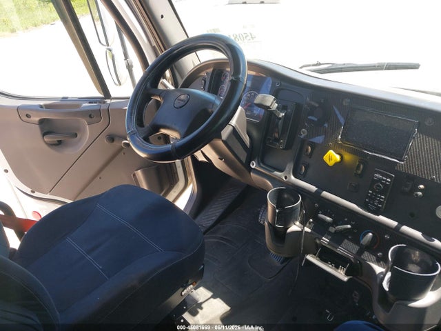 Freightliner M2 106 Medium Duty