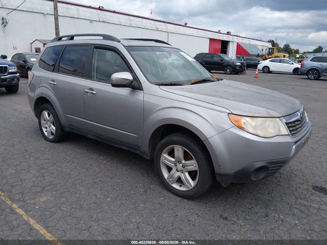 Salvage Subaru Forester Image