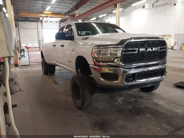 Salvage Ram 3500 Image