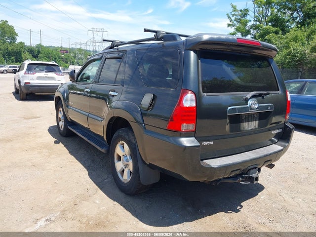 Toyota 4Runner Sr5 V8