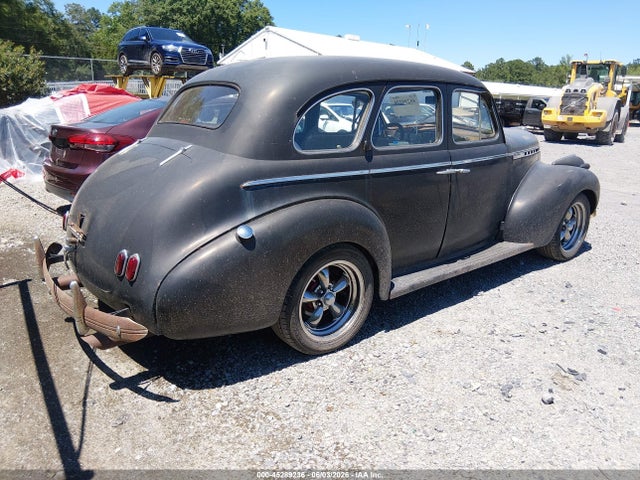 Chevrolet Deluxe