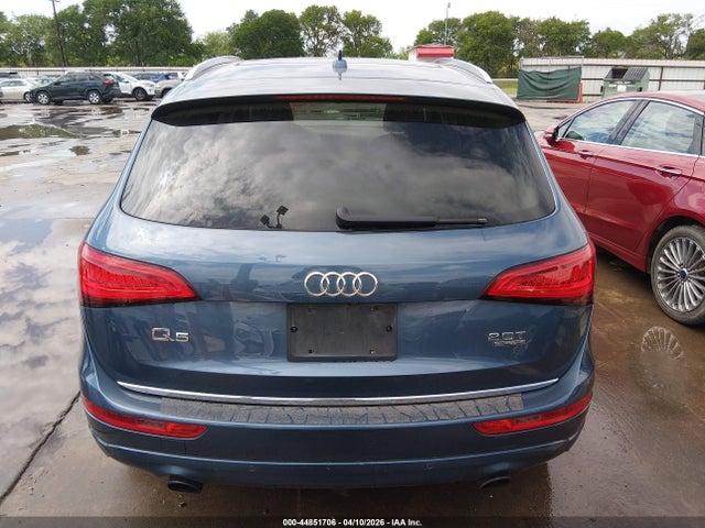 Audi Q5 2.0t Premium