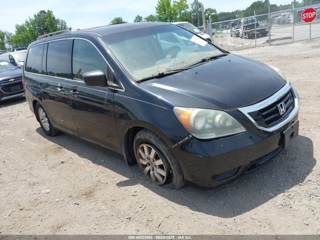 Salvage Honda Odyssey Image