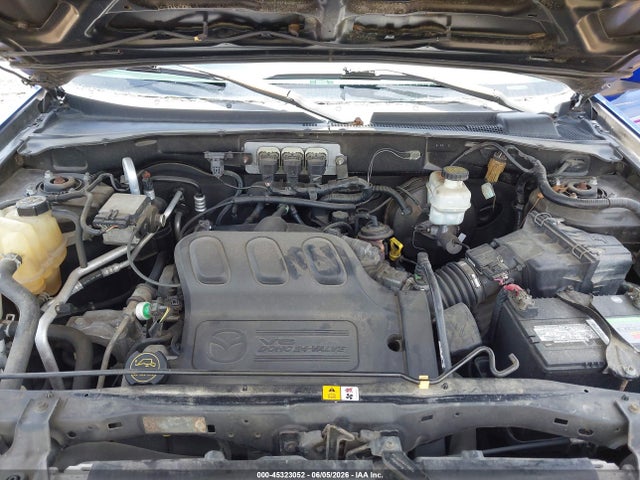 Mazda Tribute S