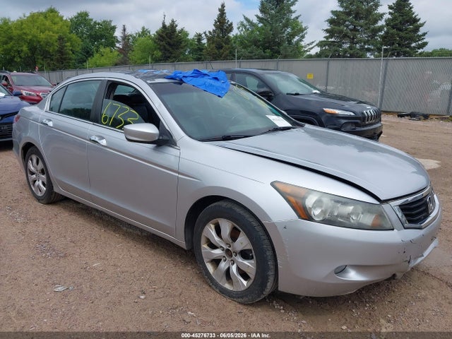 Salvage Honda Accord Image