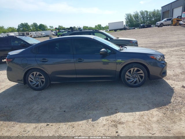 Subaru Legacy Sport