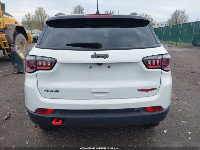 Jeep Compass Trailhawk 4x4