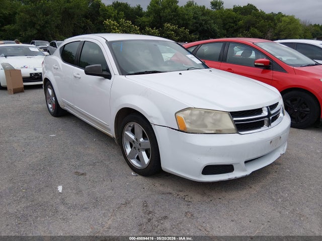 Salvage Dodge Avenger Image