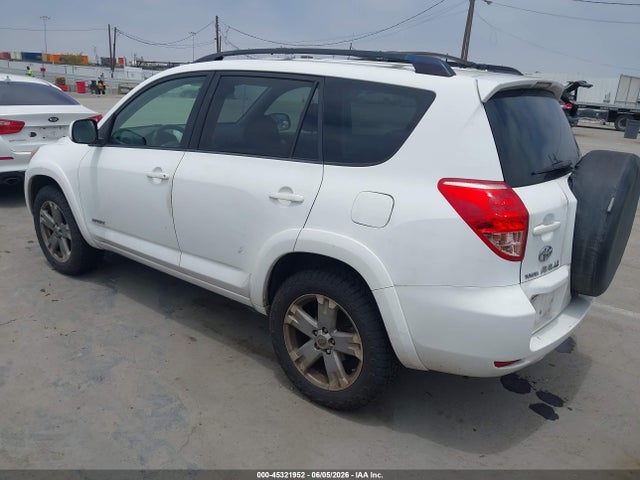 Toyota RAV4 Sport V6