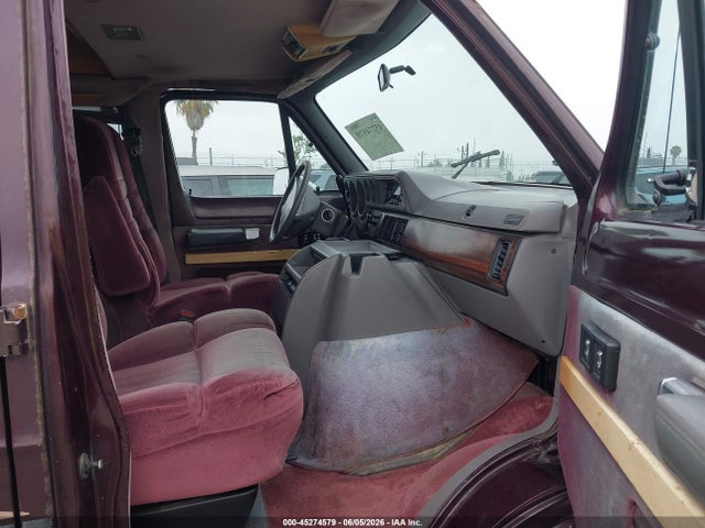 Dodge Ram Van B250