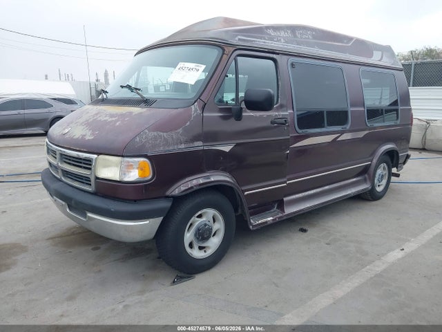 Dodge Ram Van B250