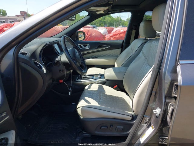 INFINITI Qx Luxe
