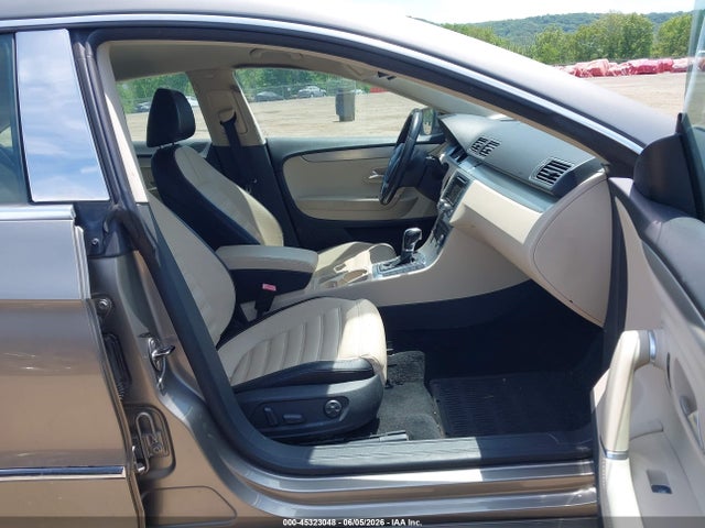 Volkswagen CC Lux