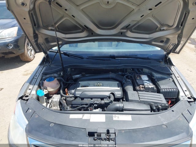 Volkswagen CC Lux