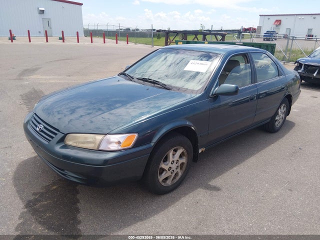 Toyota Camry Xle V6