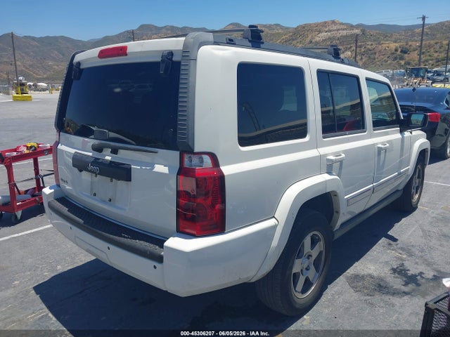 Jeep Commander Sport