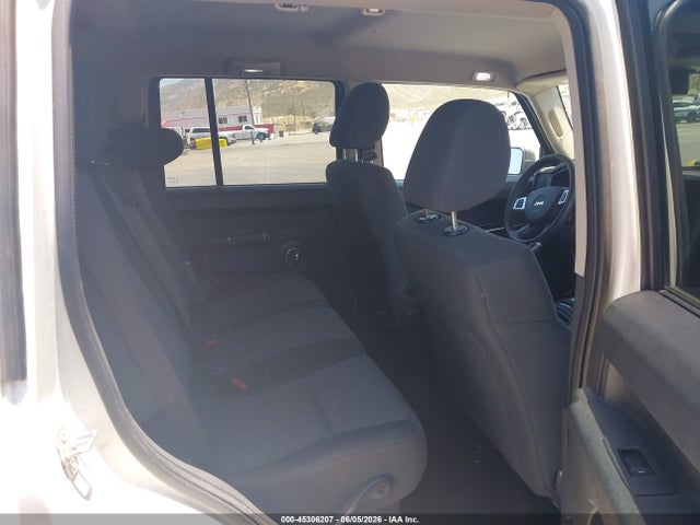 Jeep Commander Sport