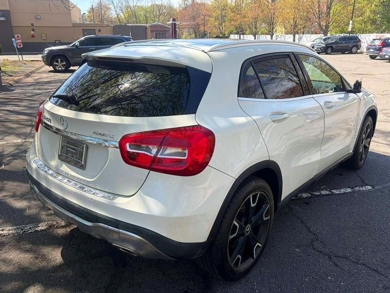 Mercedes-Benz GLA 250 4matic
