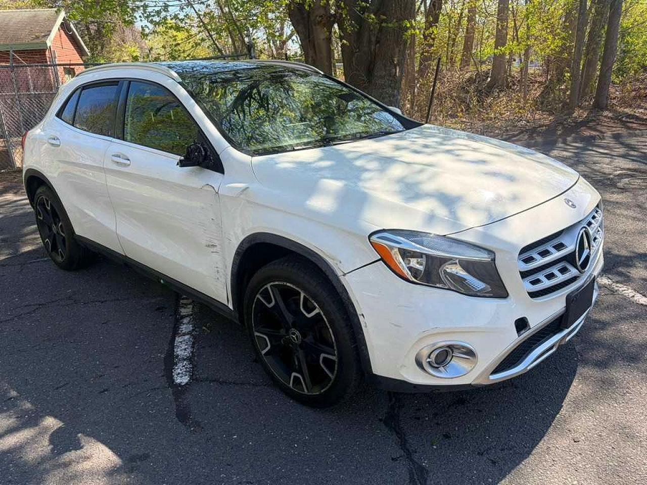 Mercedes-Benz GLA 250 4matic