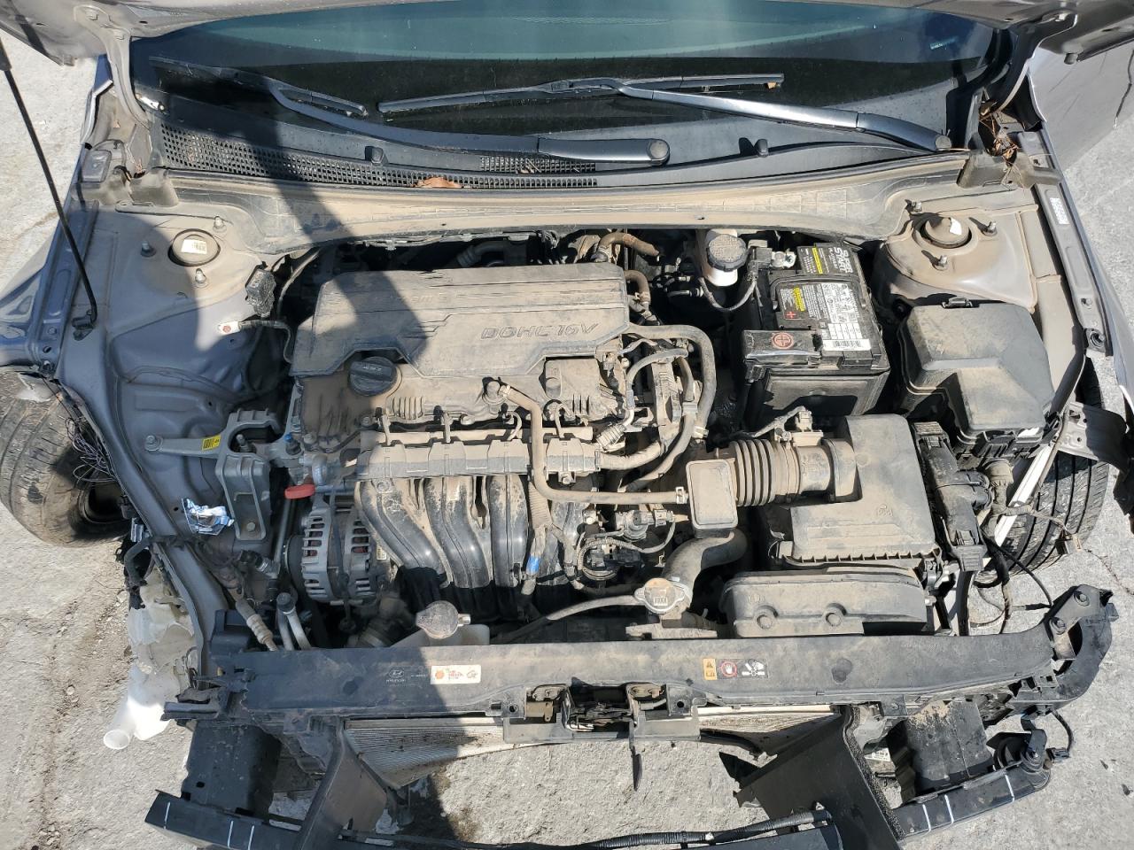 Hyundai ELANTRA Sel