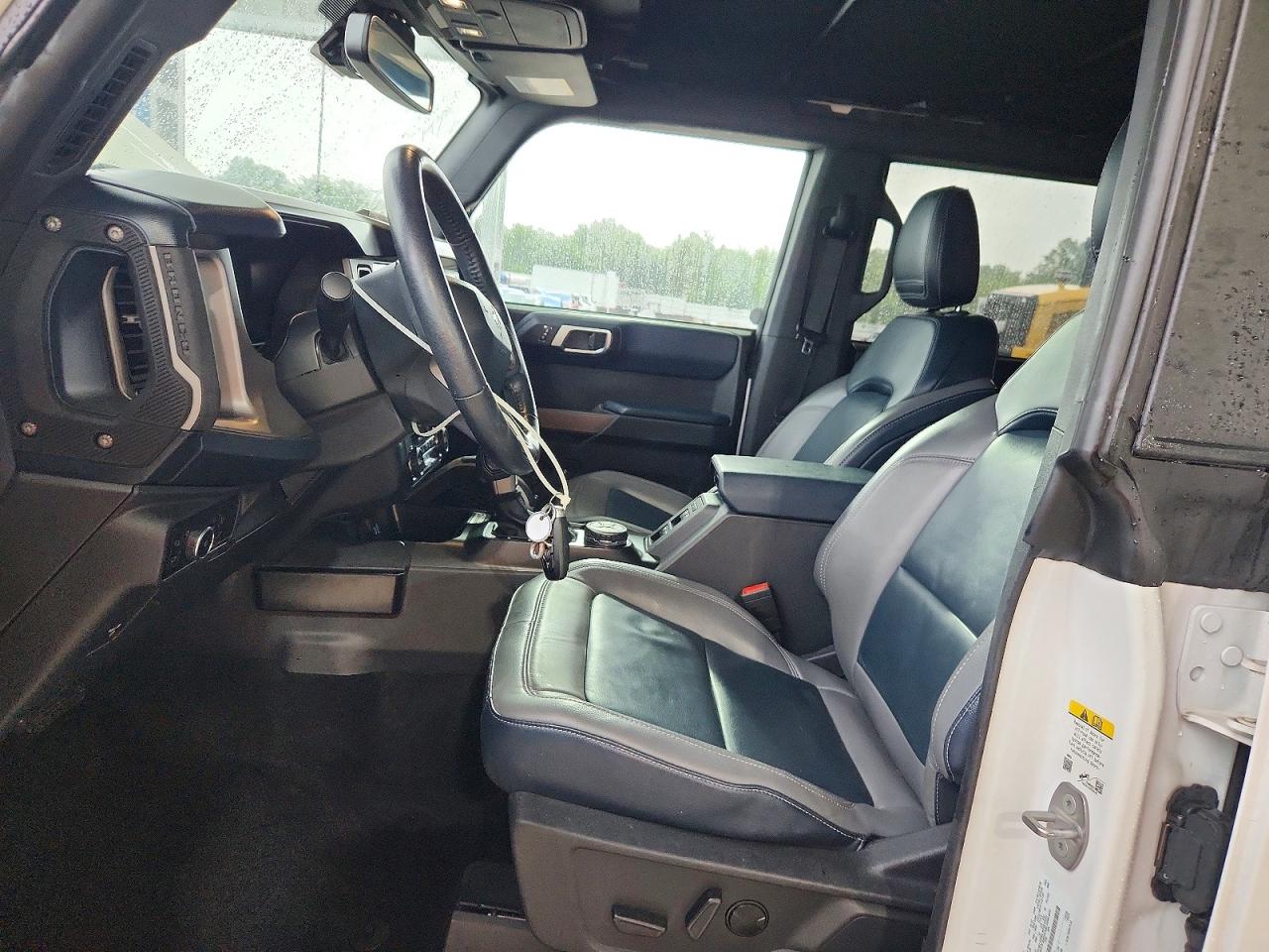 Ford Bronco Base