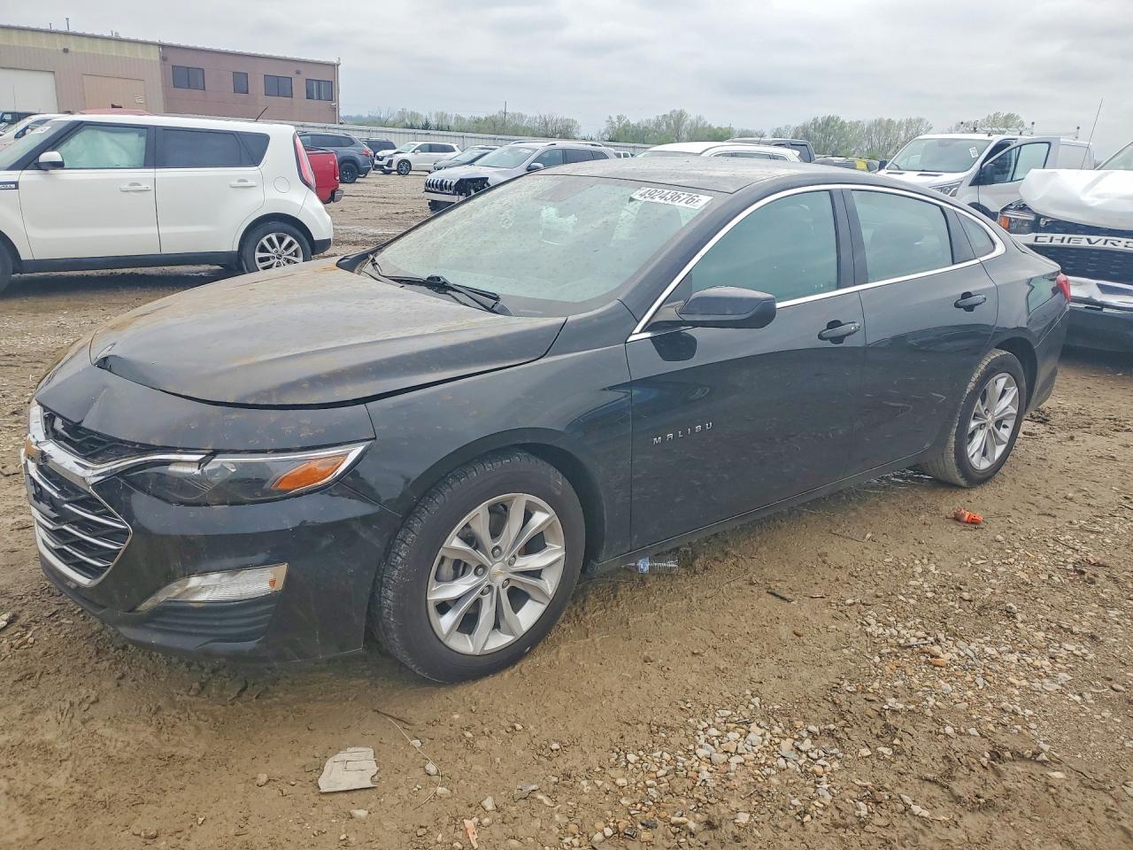 Salvage Chevrolet Malibu Image