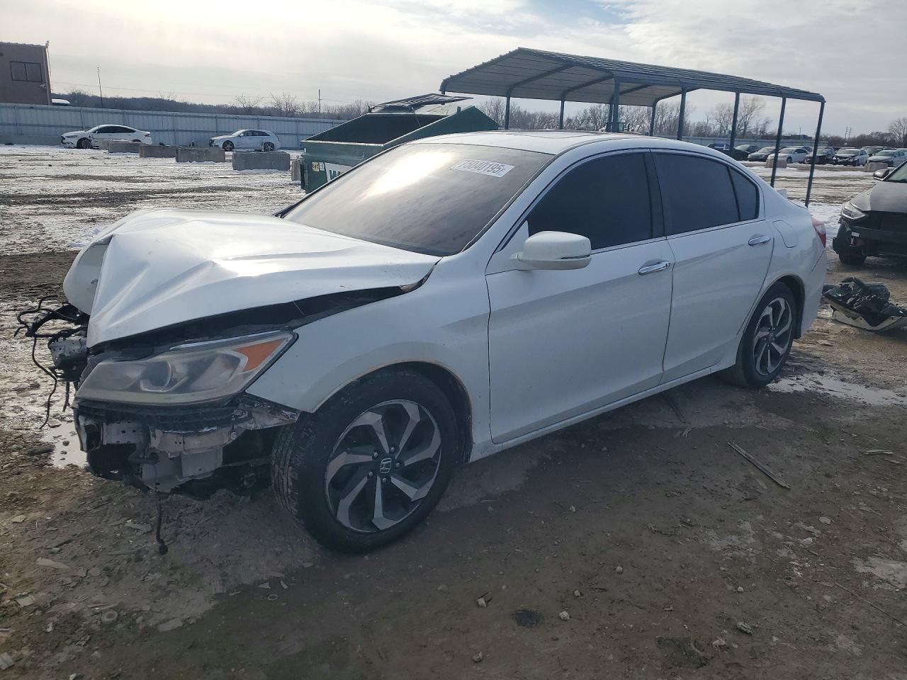 Salvage Honda Accord Image