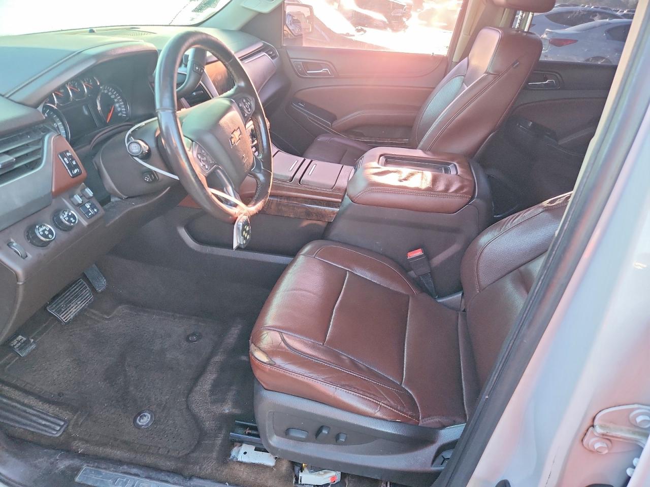 Chevrolet Suburban K1500 Ltz
