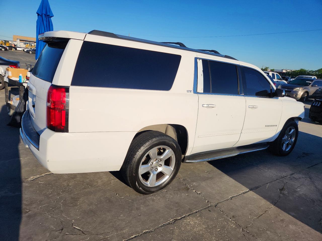 Chevrolet Suburban K1500 Ltz
