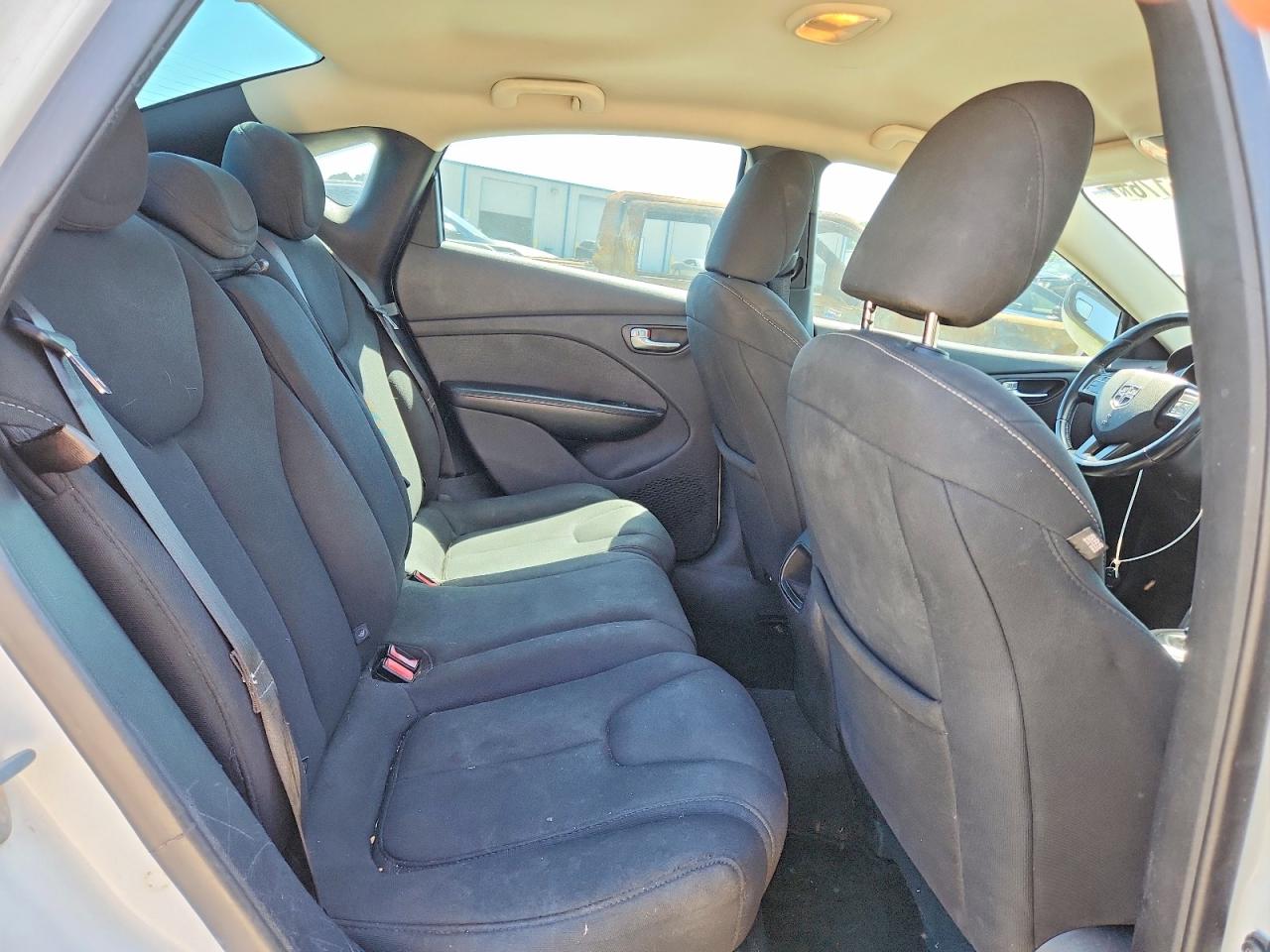 Dodge Dart Sxt