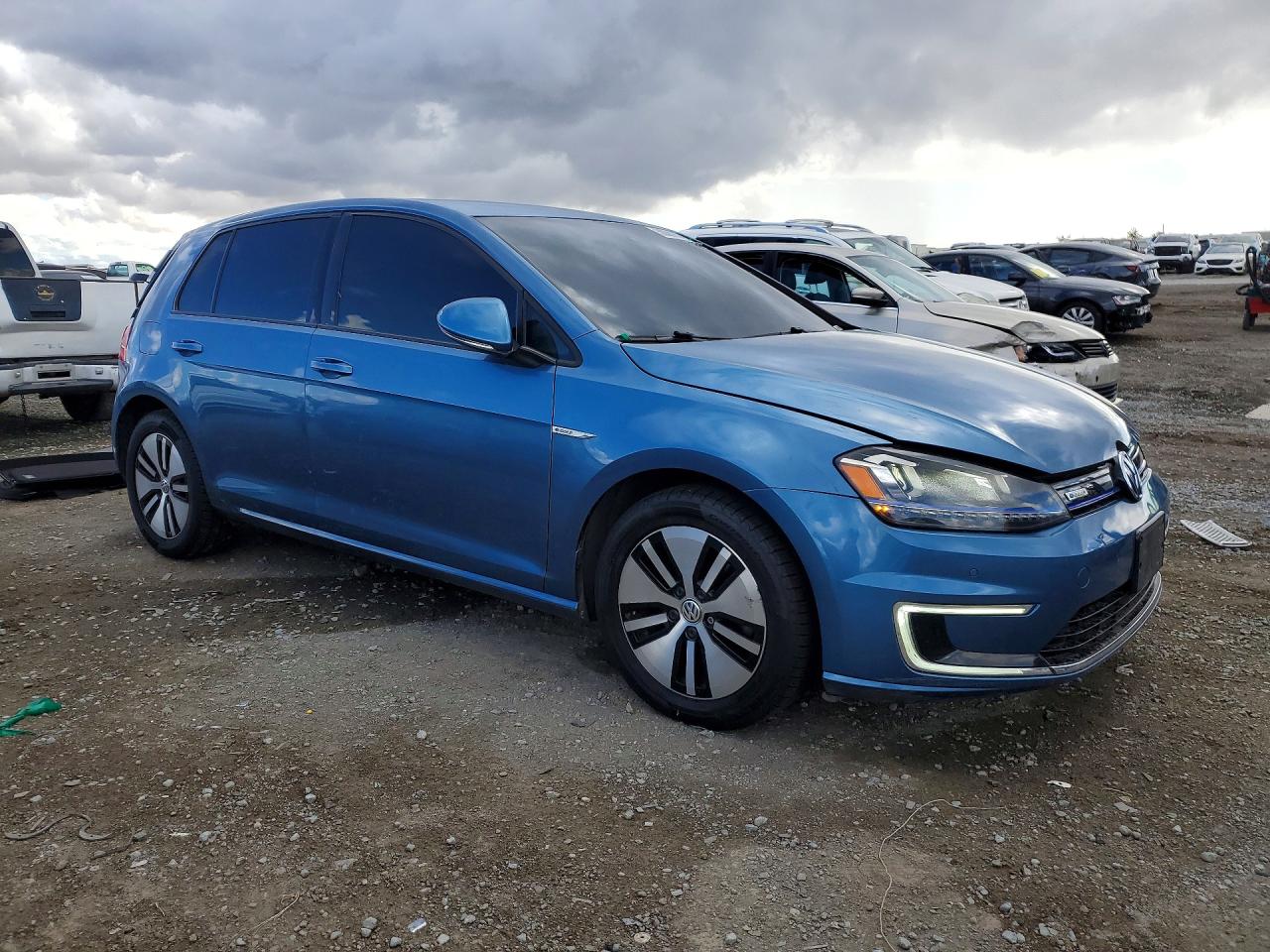 Volkswagen Golf Sel Premium
