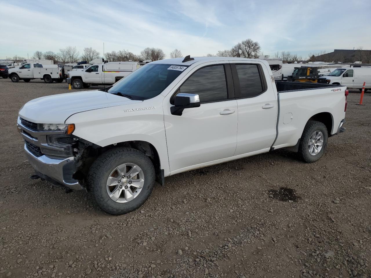 Salvage Chevrolet Silverado Image