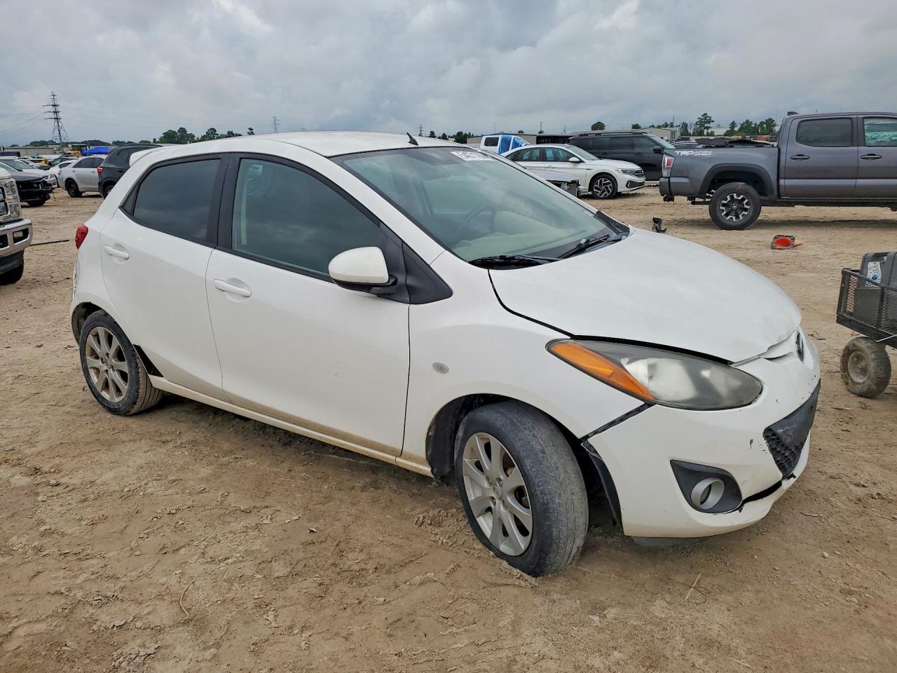 Mazda 2