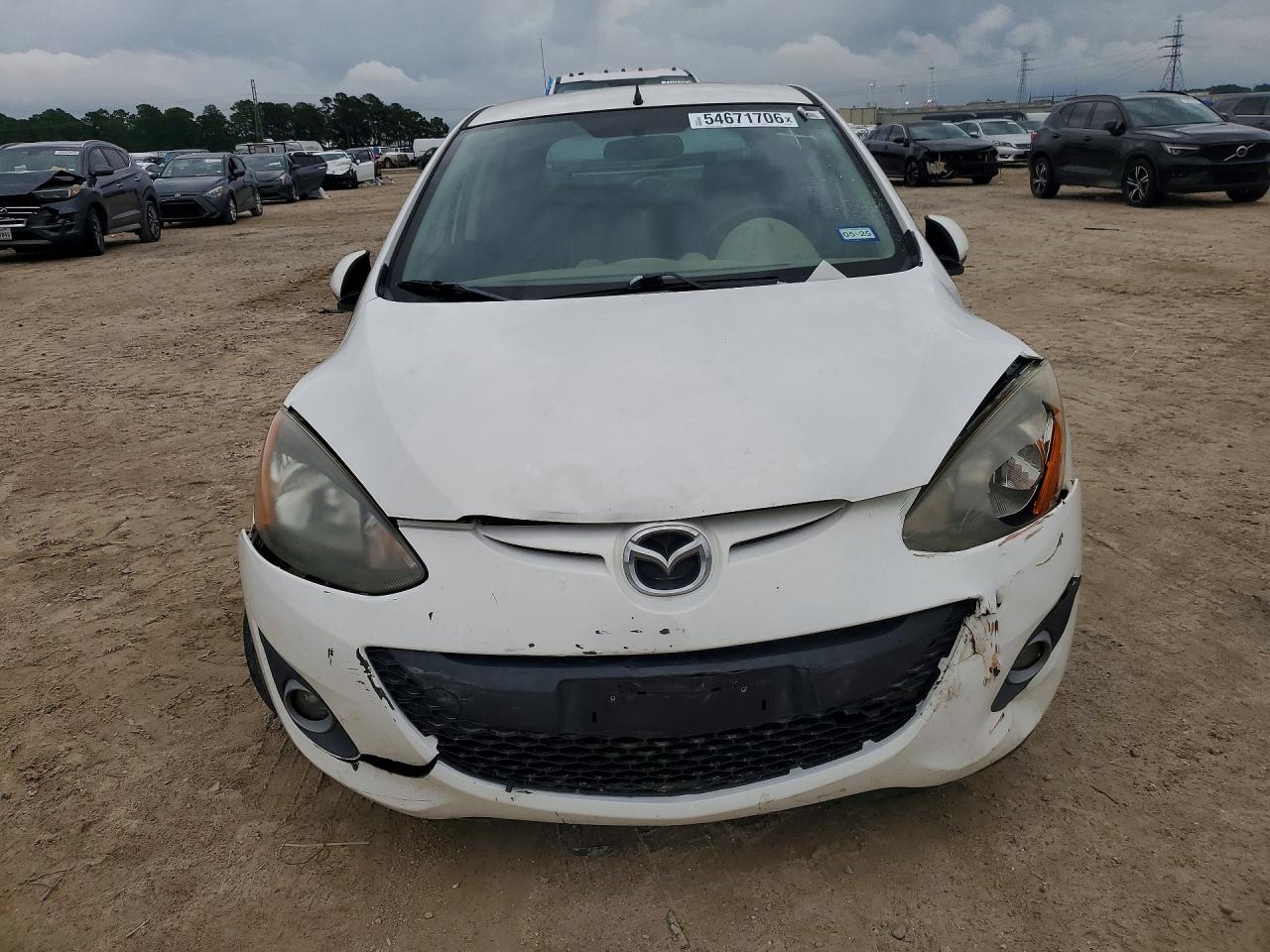 Mazda 2