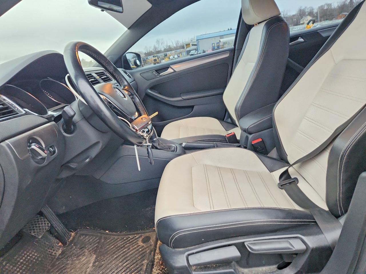 Volkswagen Jetta Sport