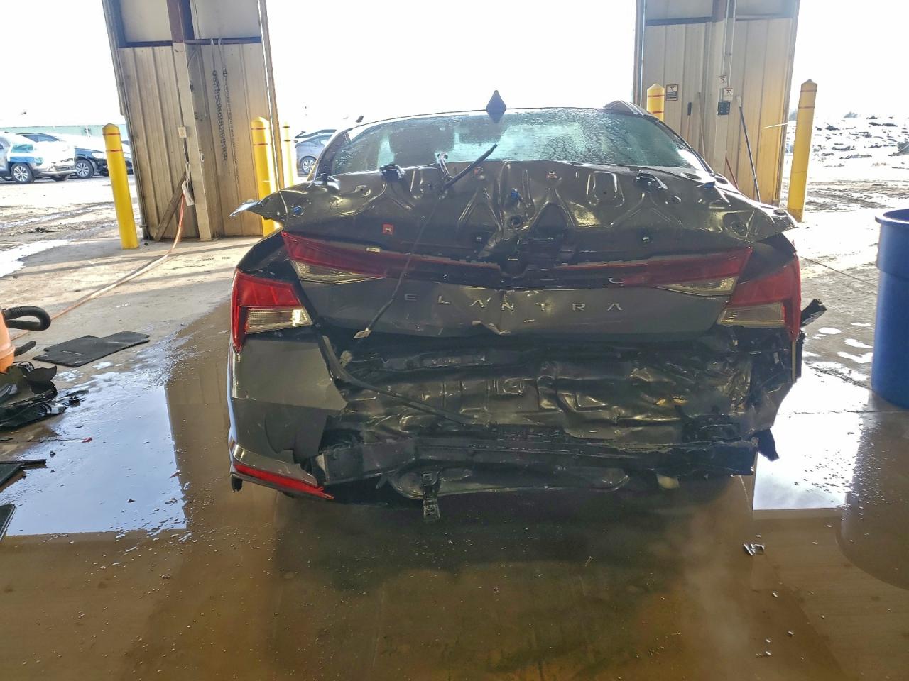 Hyundai ELANTRA Sel