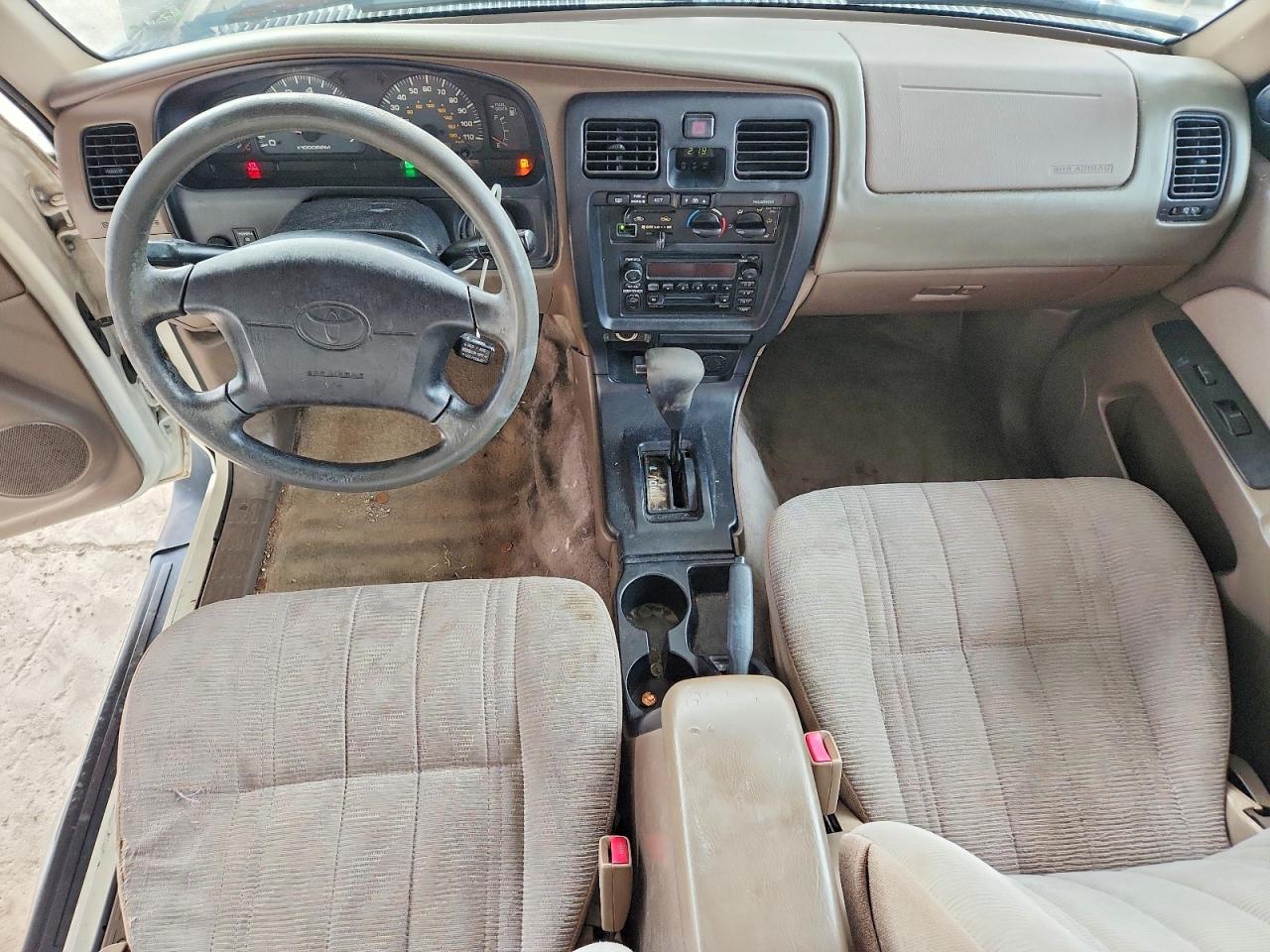 Toyota 4Runner Sr5