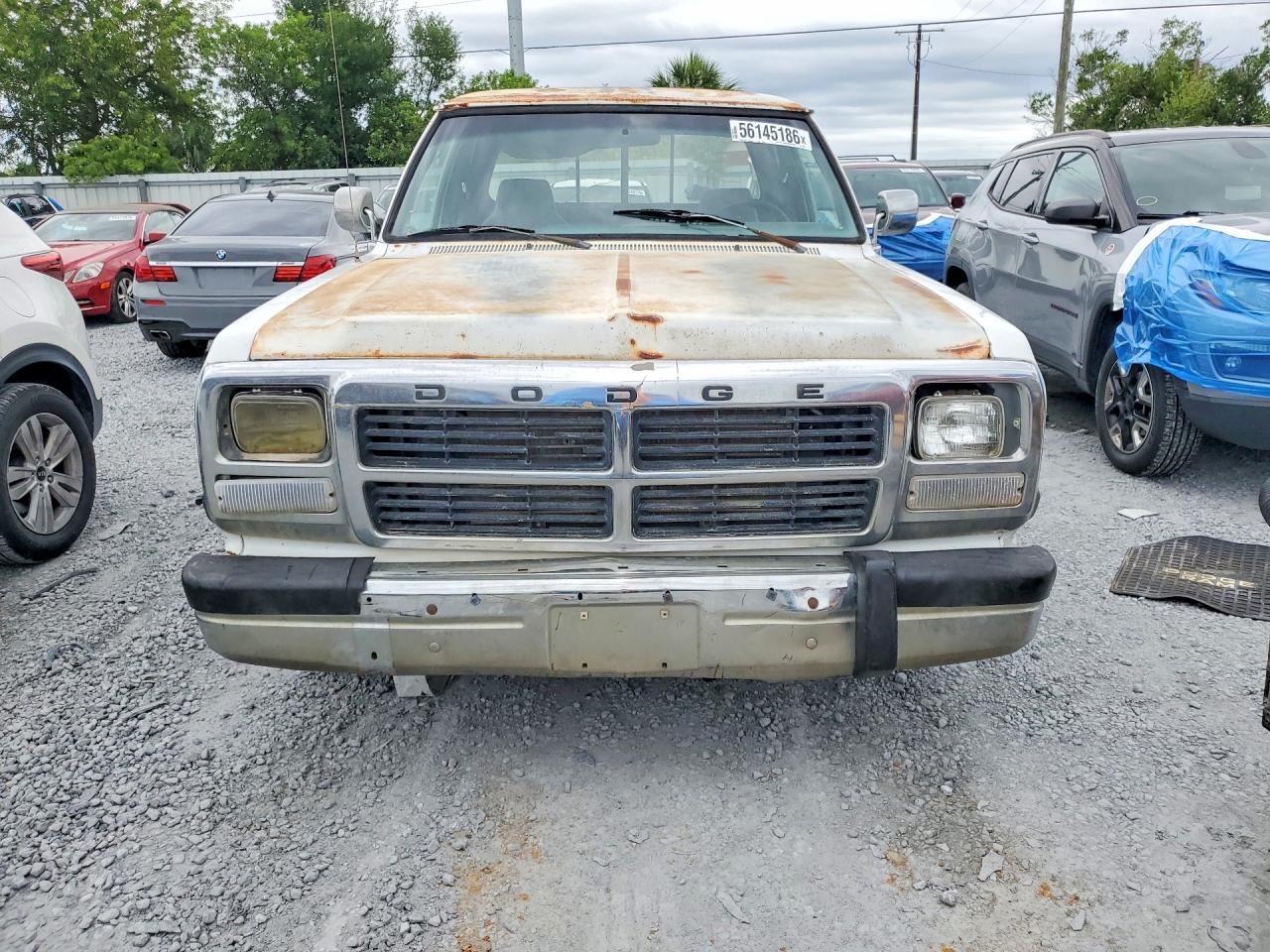 Dodge D-Series D200