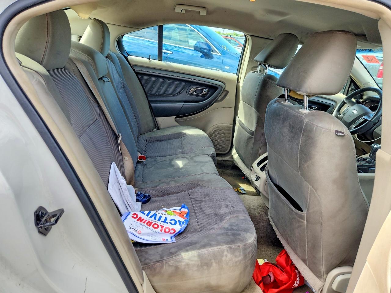 Ford Taurus Sel
