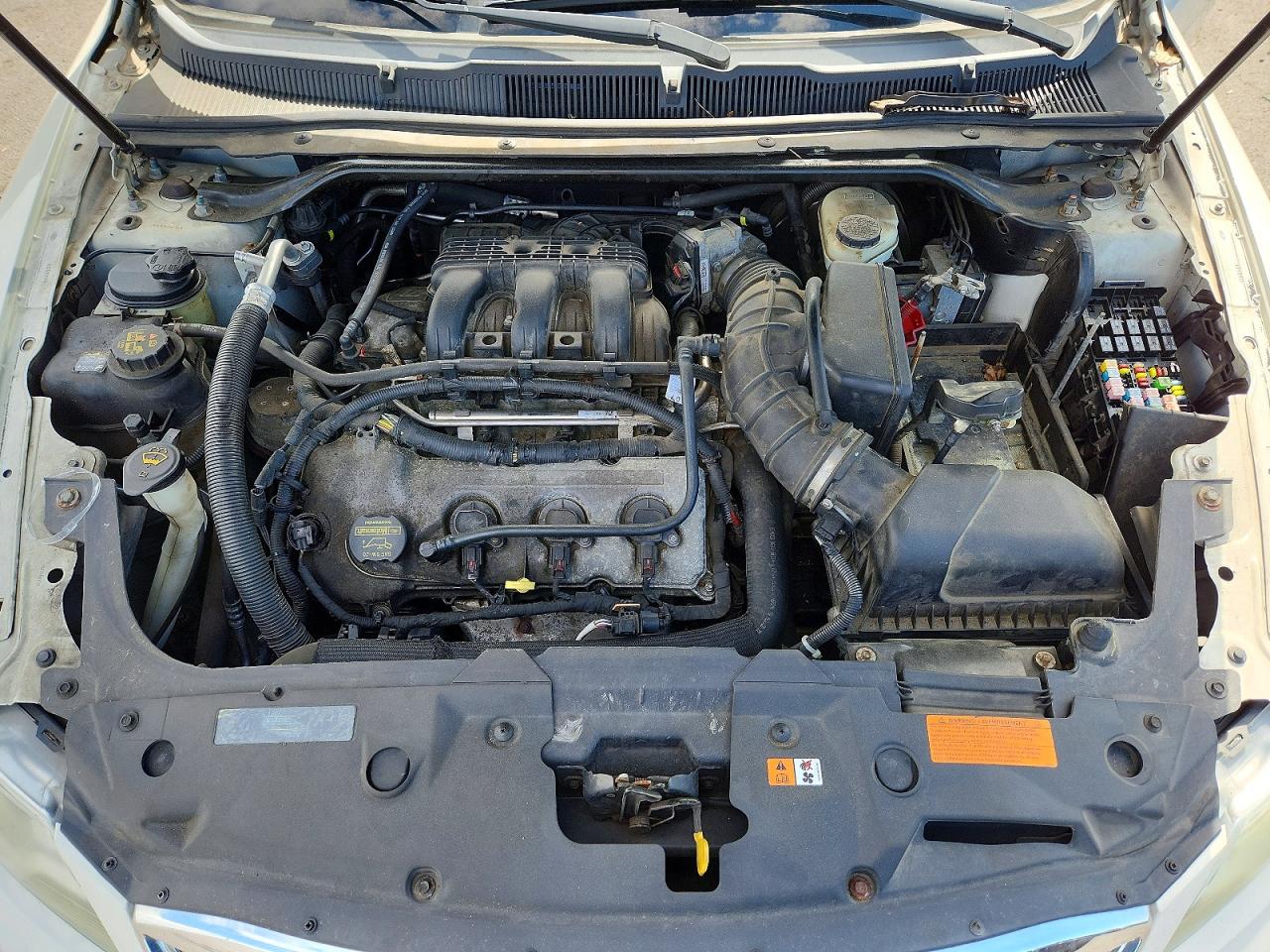 Ford Taurus Sel